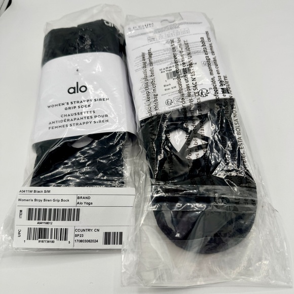 NWT Alo Strappy Siren Grip Socks Black Ballet Barre Pilates Brand New ONE PAIR - Picture 7 of 16